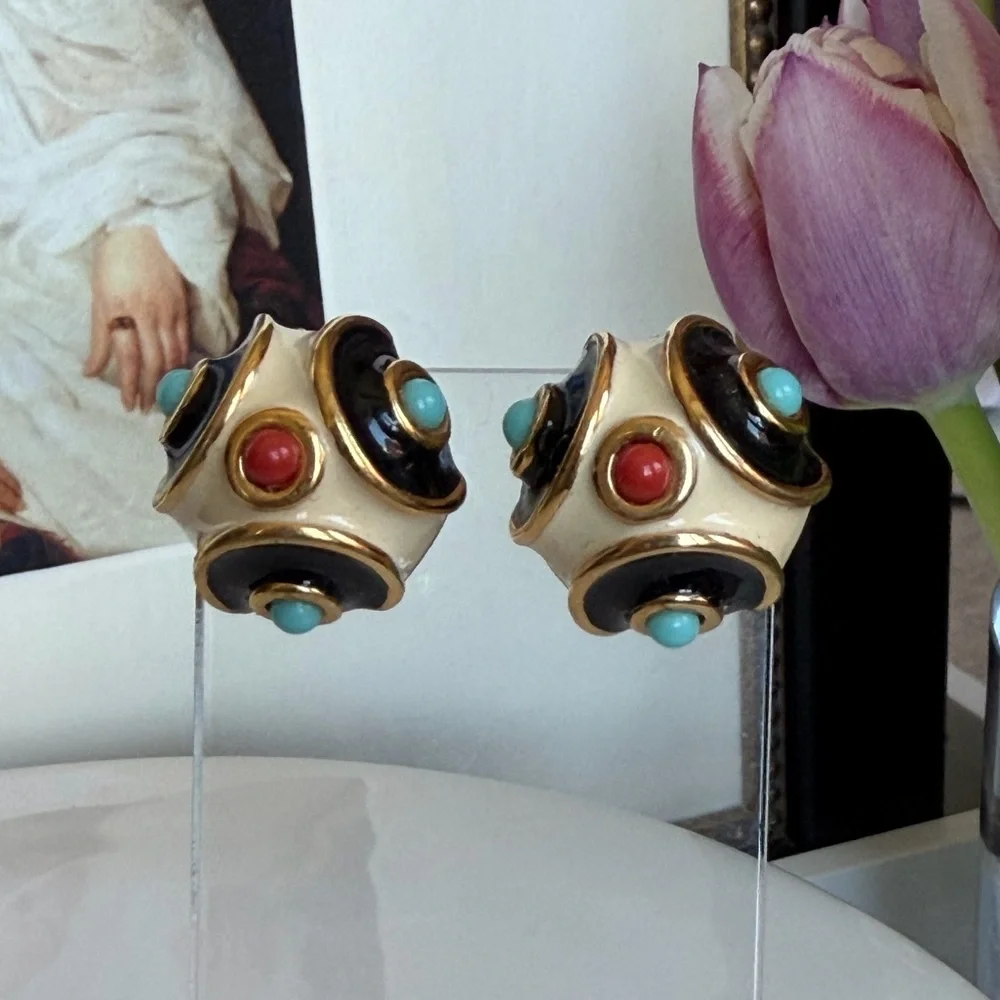 SOLD 🩷Kenneth Jay Lane Vintage Enamel Earrings - Picture 6 of 7